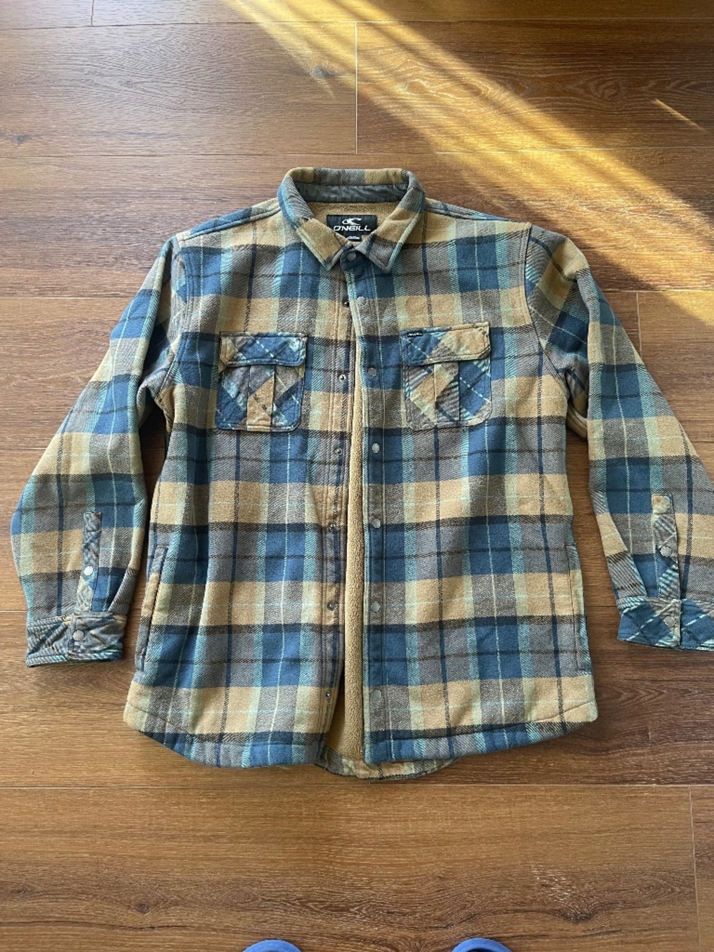 O’Neill flannel Jacket - Picture 1 of 1